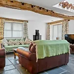 Semesterbostad Cosy 2 Bedroom Near Coniston Water - Pass The Keys *