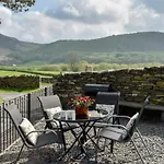 Cosy 2 Bedroom Near Coniston Water - Pass The Keys * Ulverston