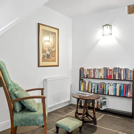 Pass The Keys Cosy 2 Bedroom Near Coniston Water Ulverston