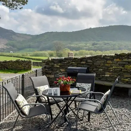 Pass The Keys Cosy 2 Bedroom Near Coniston Water * Ulverston