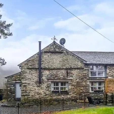 Pass The Keys Cosy 2 Bedroom Near Coniston Water Holiday home *